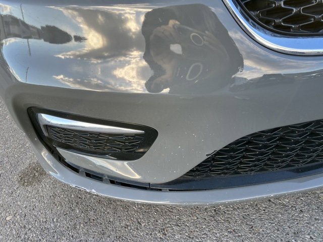 Used 2022 Chrysler Pacifica Touring-L image 3