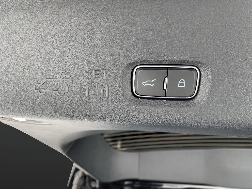 New 2026 Ford Expedition Tremor image 18
