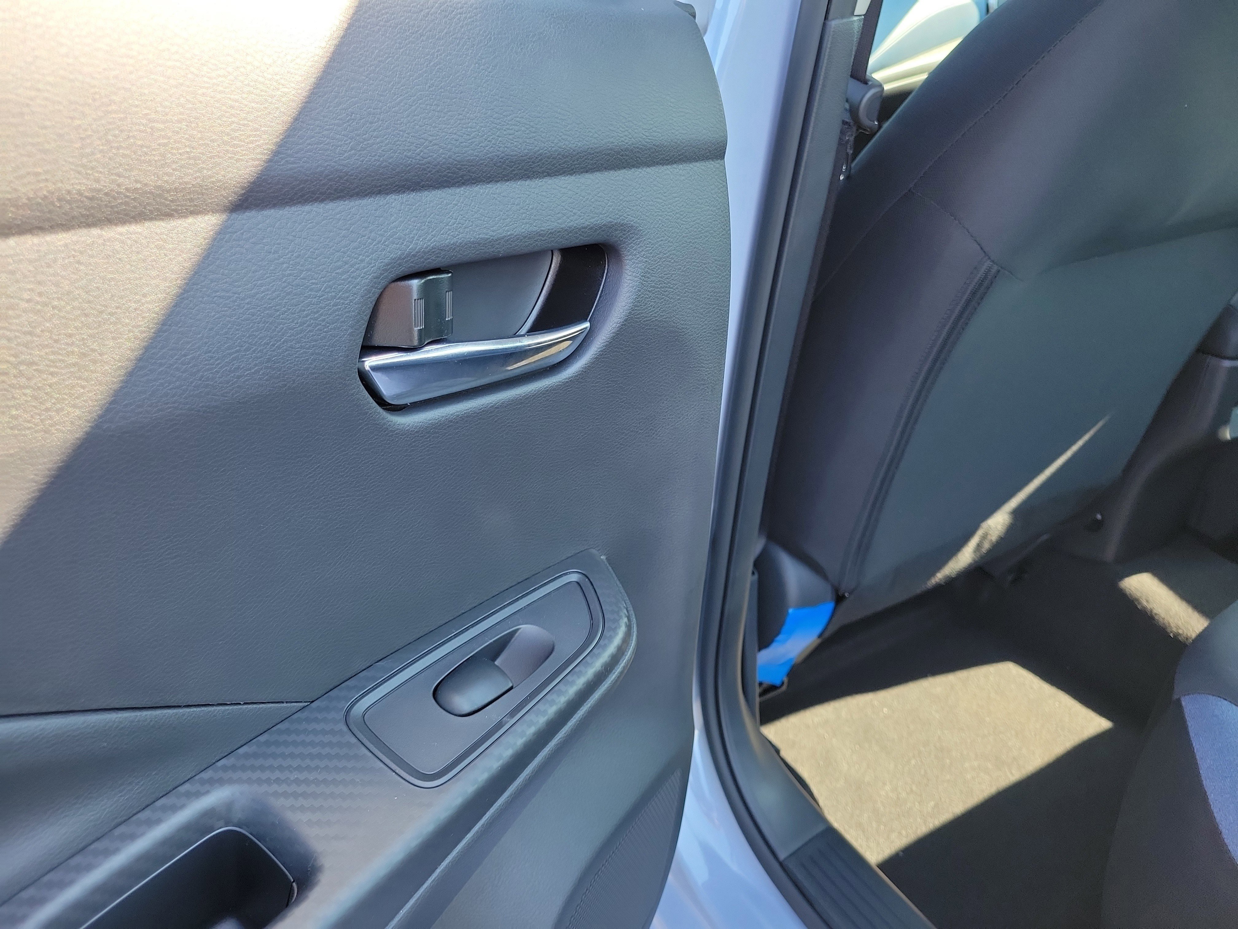 Used 2025 Nissan Versa SV w/ Trunk Package image 13