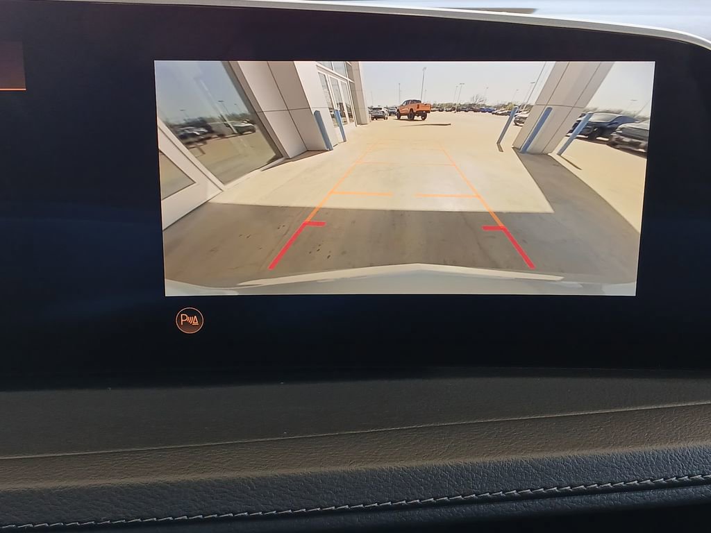 Used 2024 Cadillac XT4 Premium Luxury image 15