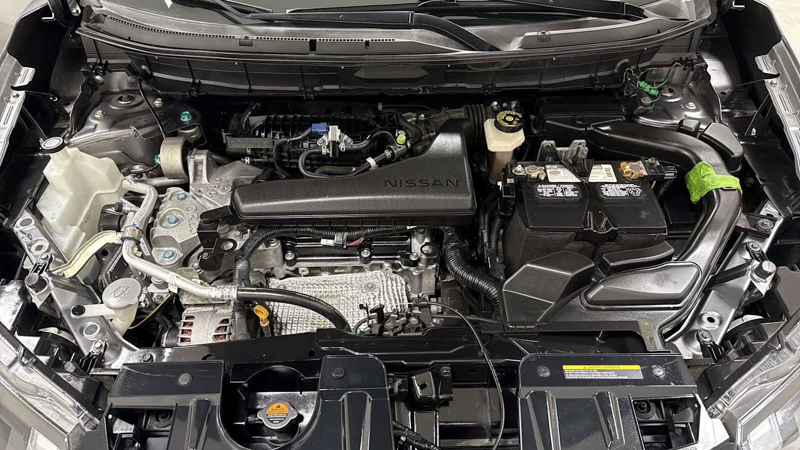 Used 2017 Nissan Rogue SV image 29