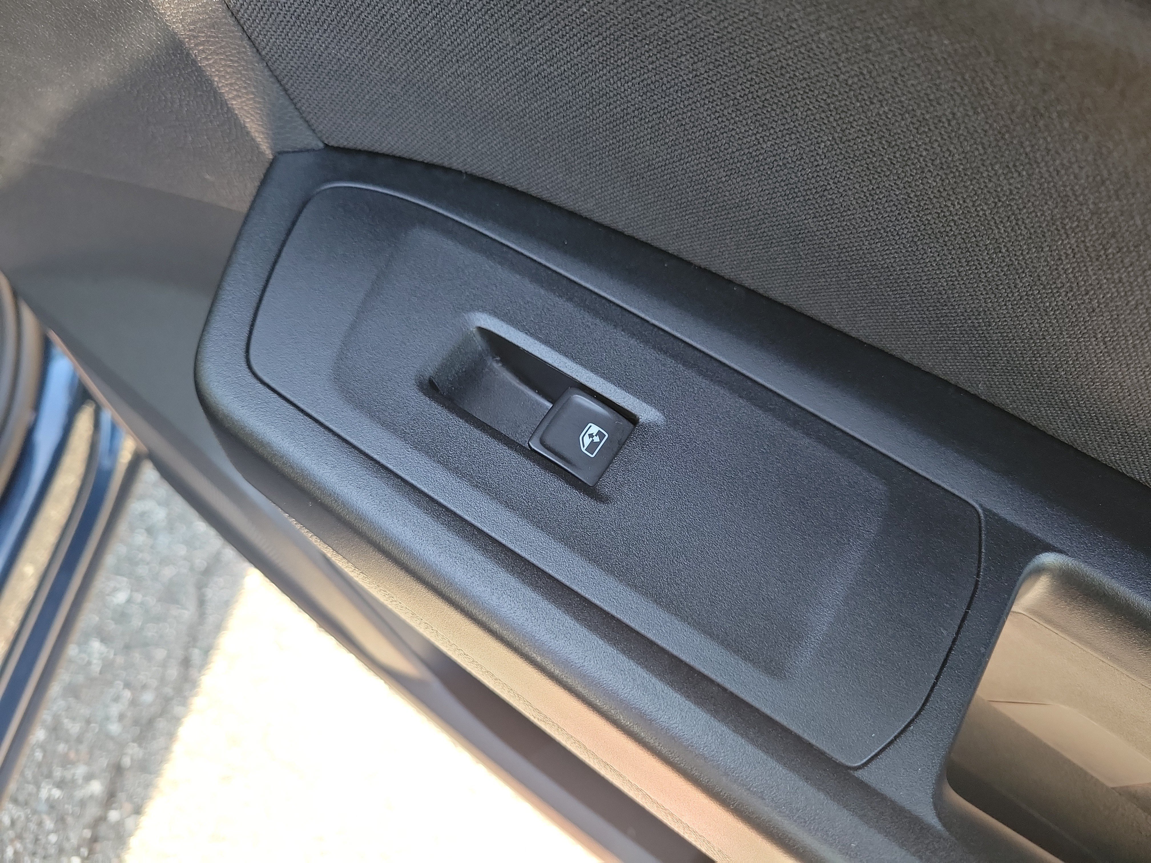 Used 2020 Volkswagen Atlas S FWD image 11