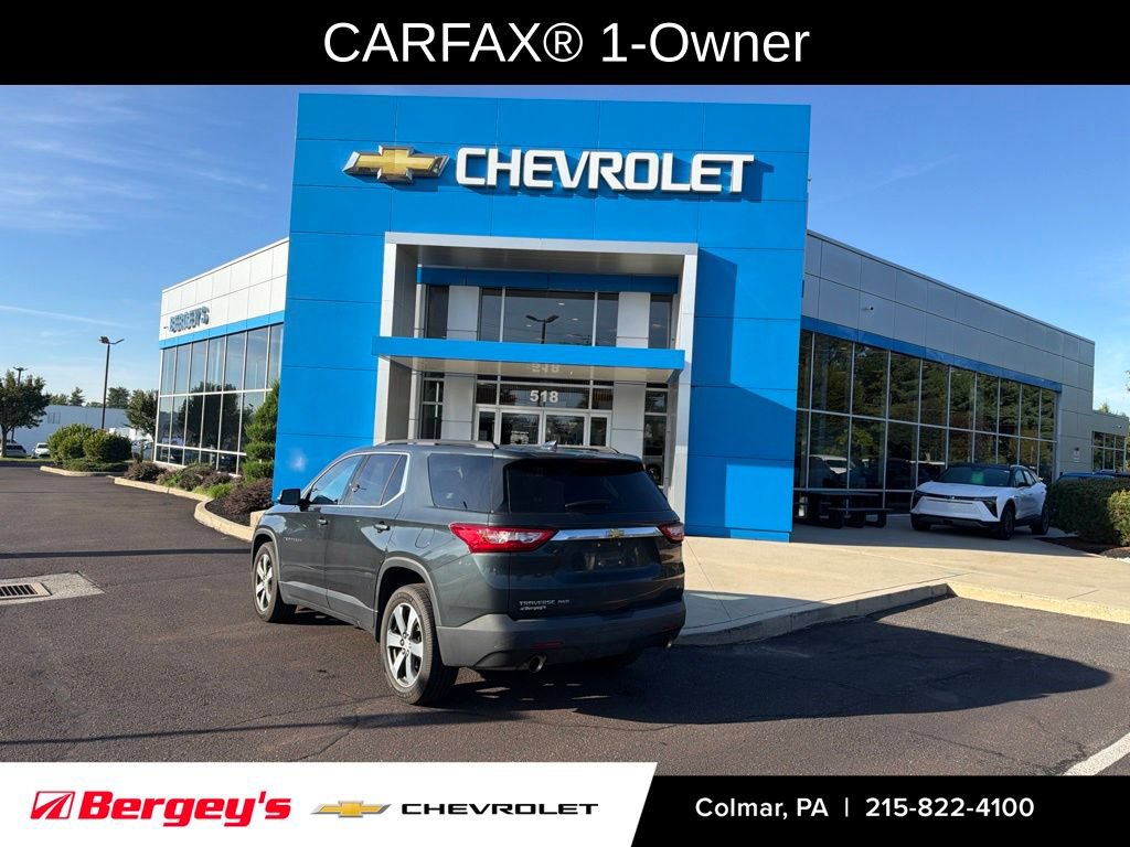 Certified 2020 Chevrolet Traverse LT w/ LT Premium Package AWD/4WD image 3