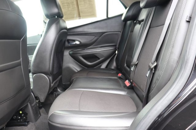 Used 2020 Buick Encore Preferred FWD image 13