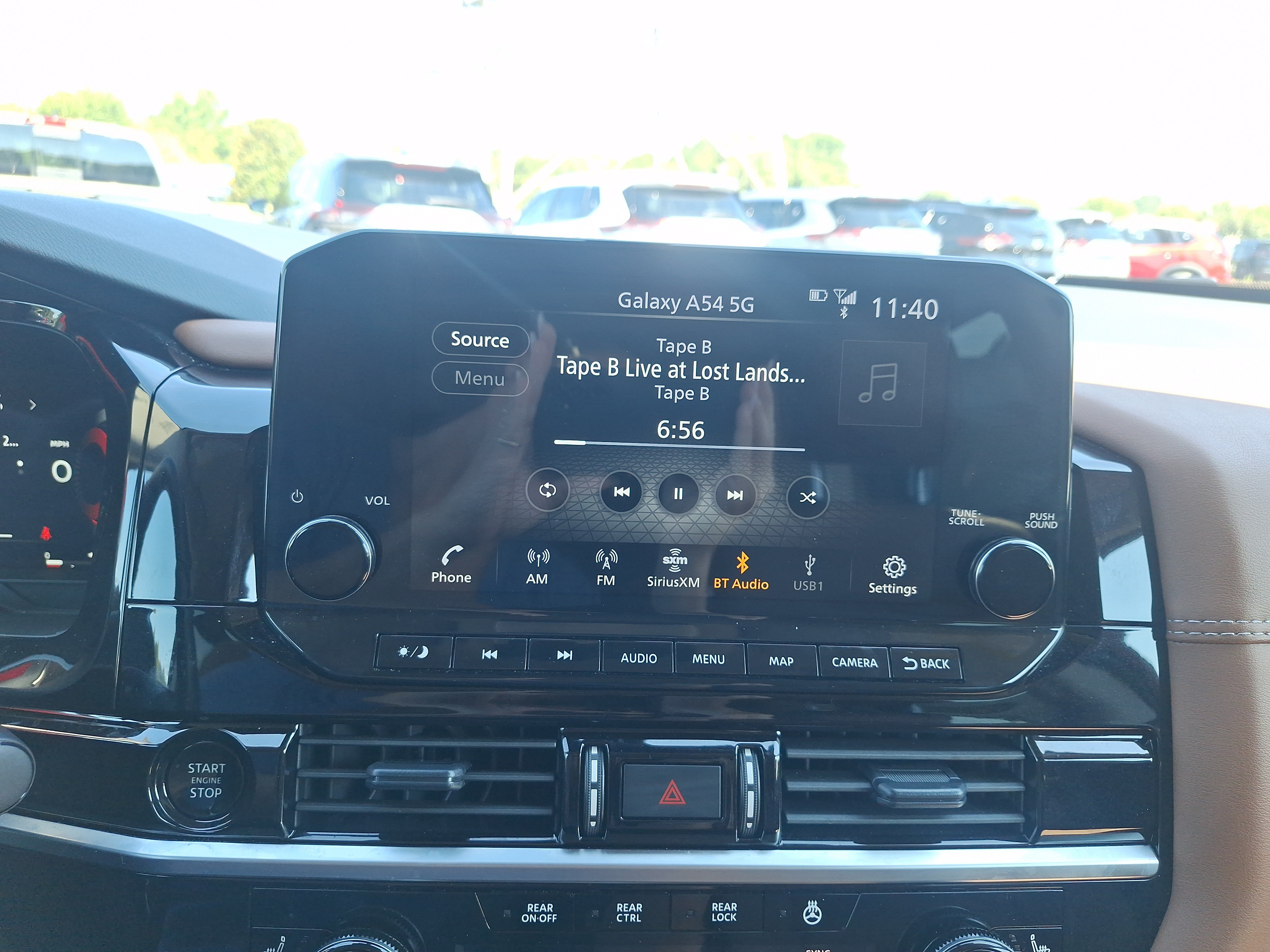 Used 2025 Nissan Pathfinder Platinum w/ Cargo Package FWD image 9