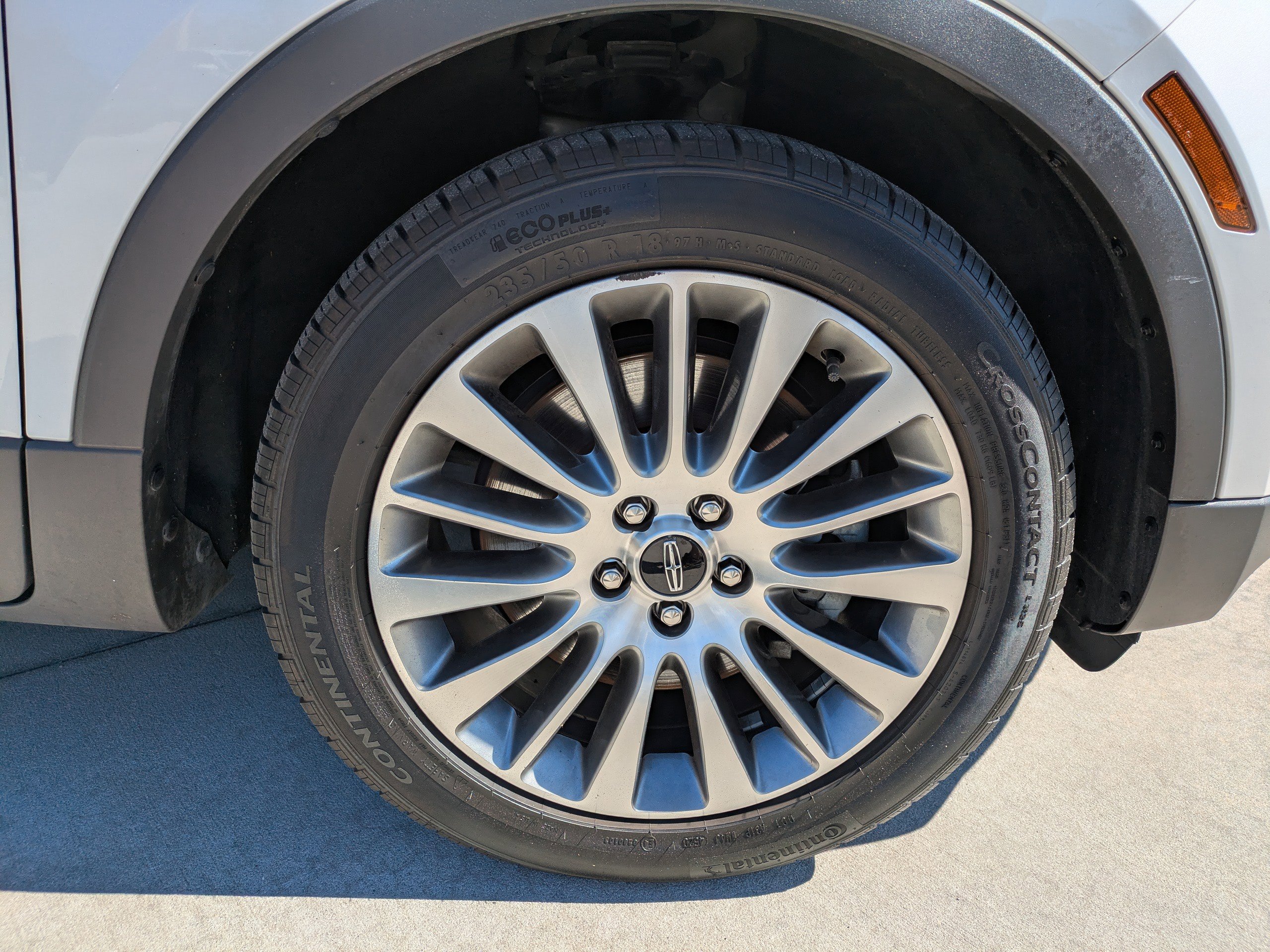 Used 2018 Lincoln MKC Reserve w/ Lincoln MKC Climate Package image 9