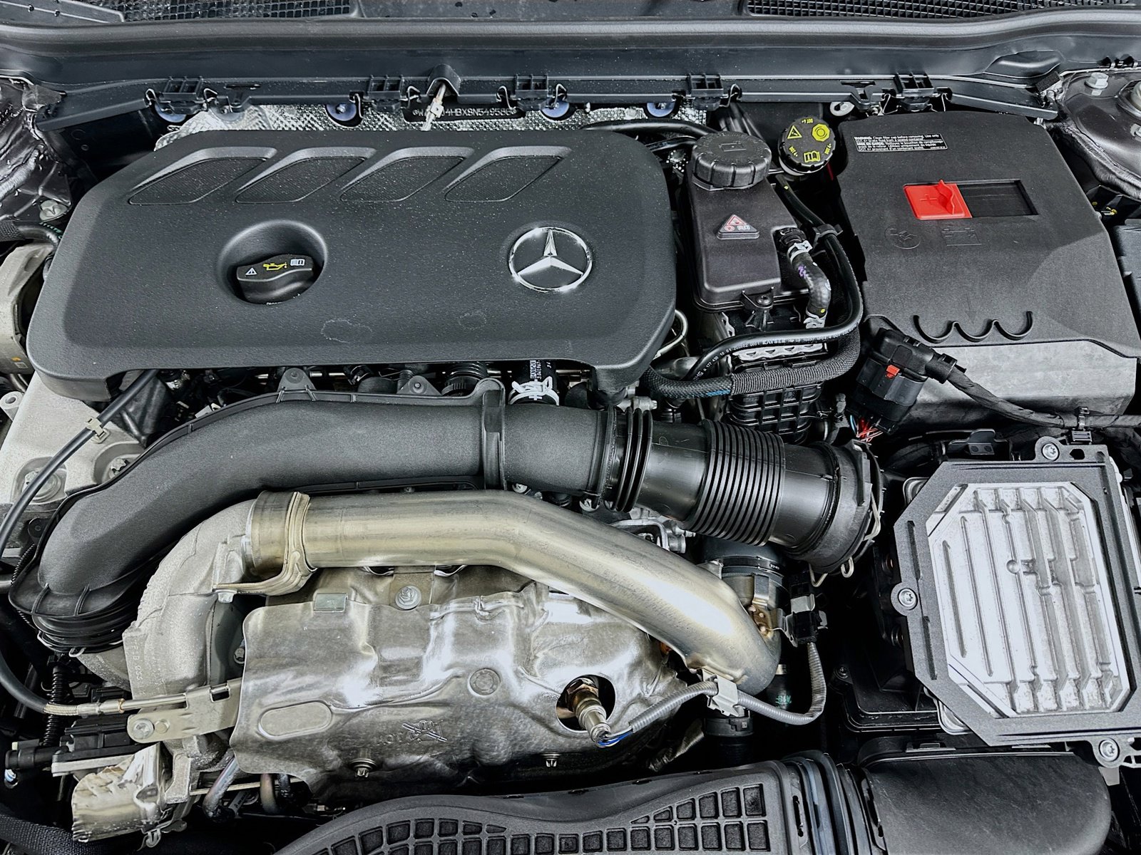 Certified 2025 Mercedes-Benz CLA 250 4MATIC image 35