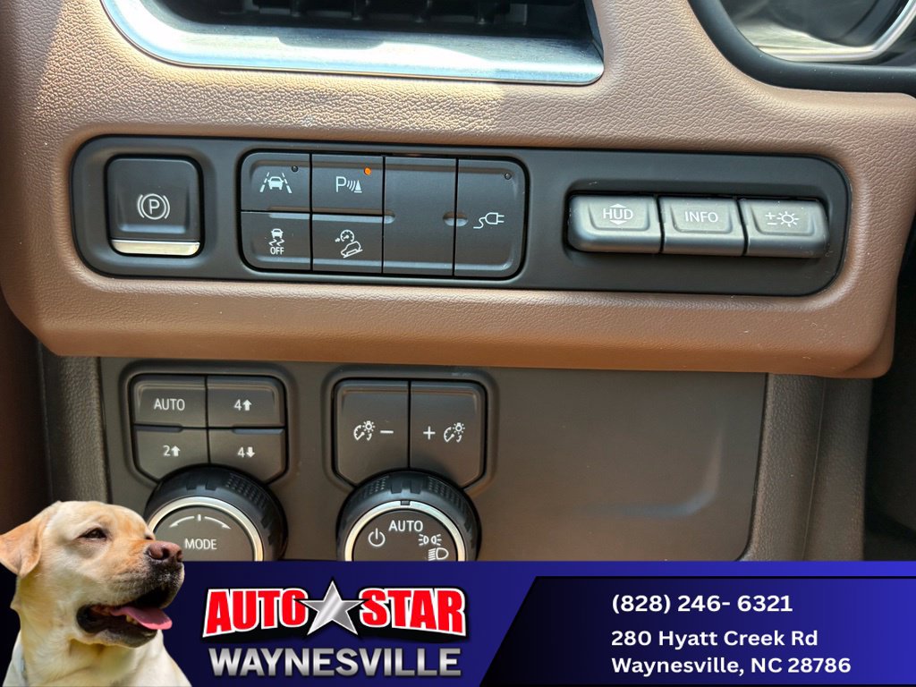 Used 2021 Chevrolet Tahoe High Country AWD/4WD image 15