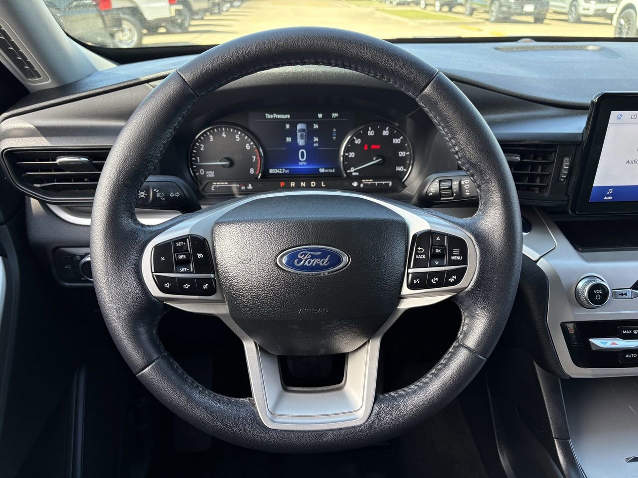 Used 2022 Ford Explorer XLT image 14