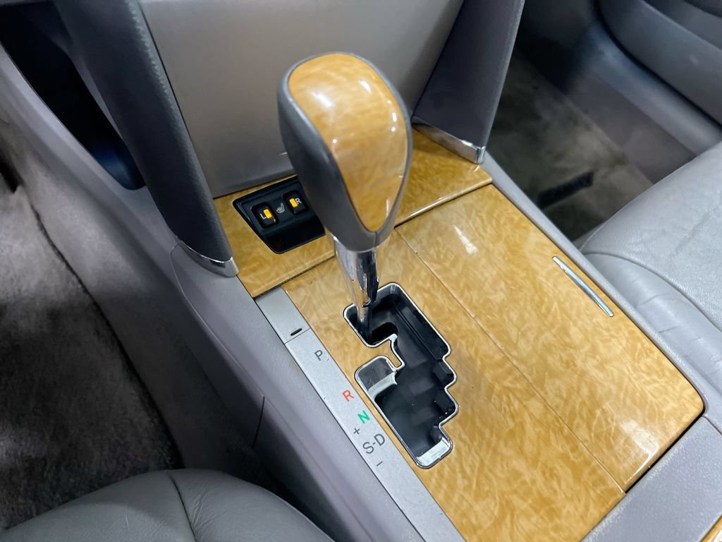 Used 2007 Toyota Camry LE FWD image 16