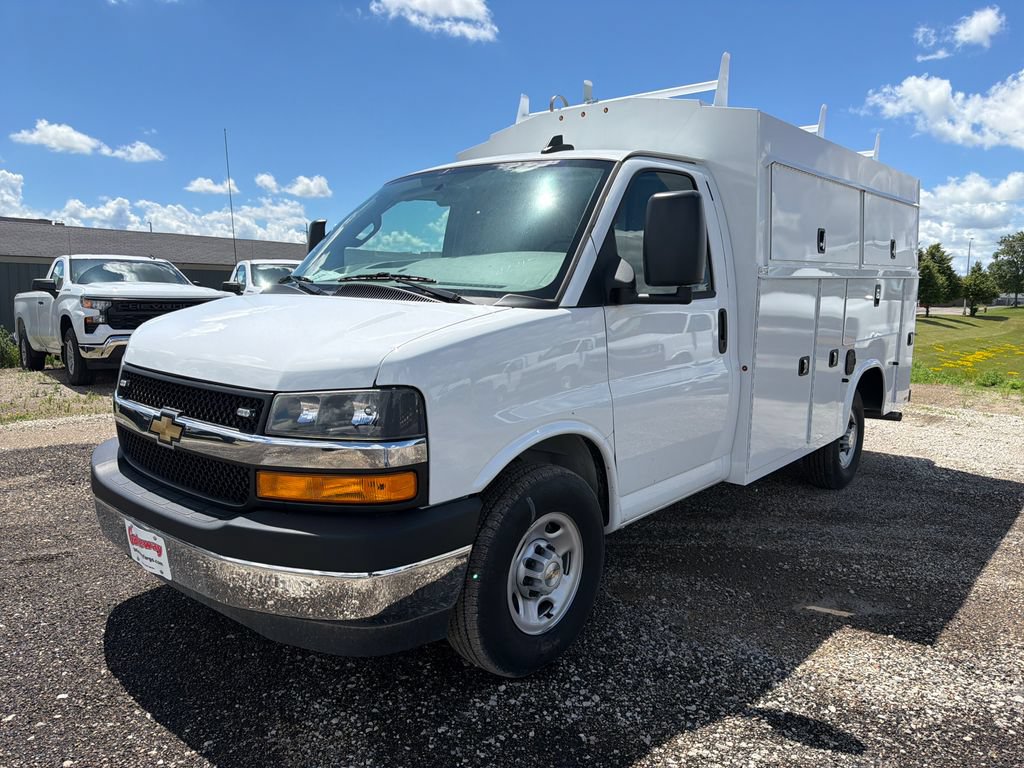 New 2025 Chevrolet Express 3500 w/ Power Convenience Package RWD image 2