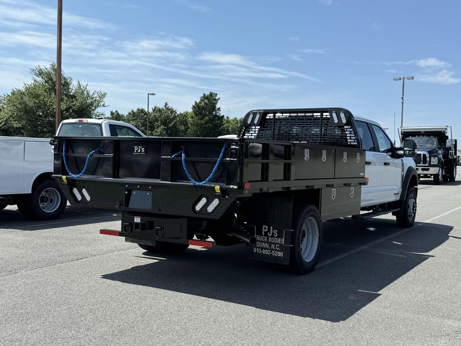 New 2025 Ford F450 XL RWD image 2