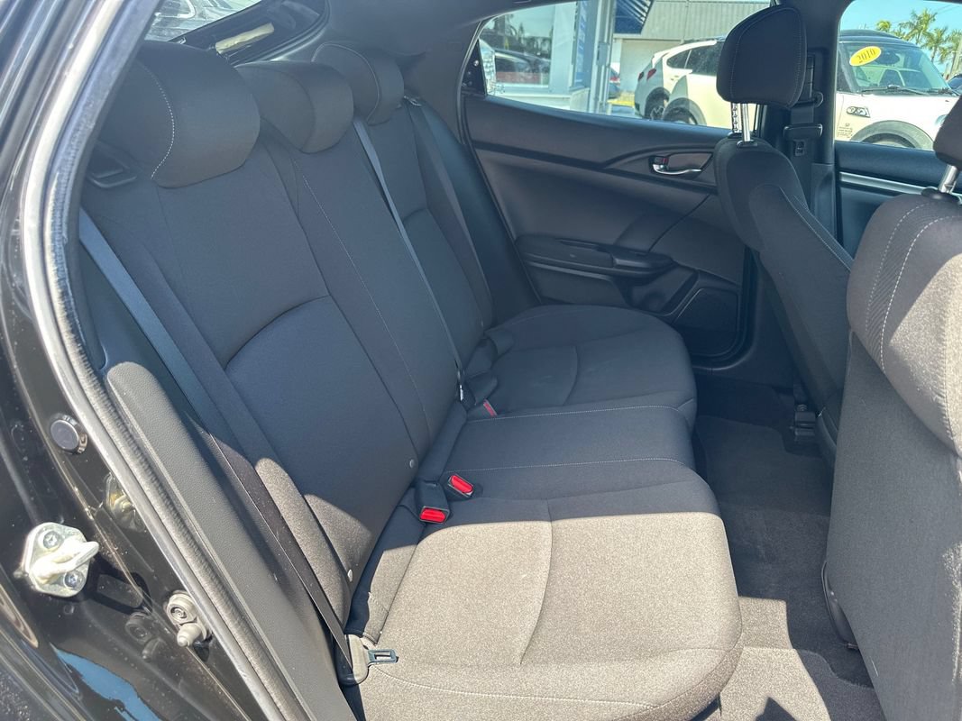 Used 2018 Honda Civic Sport image 28