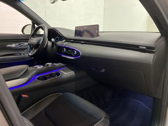 Used 2023 Genesis GV70 2.5T w/ Sport Prestige Package AWD/4WD image 43