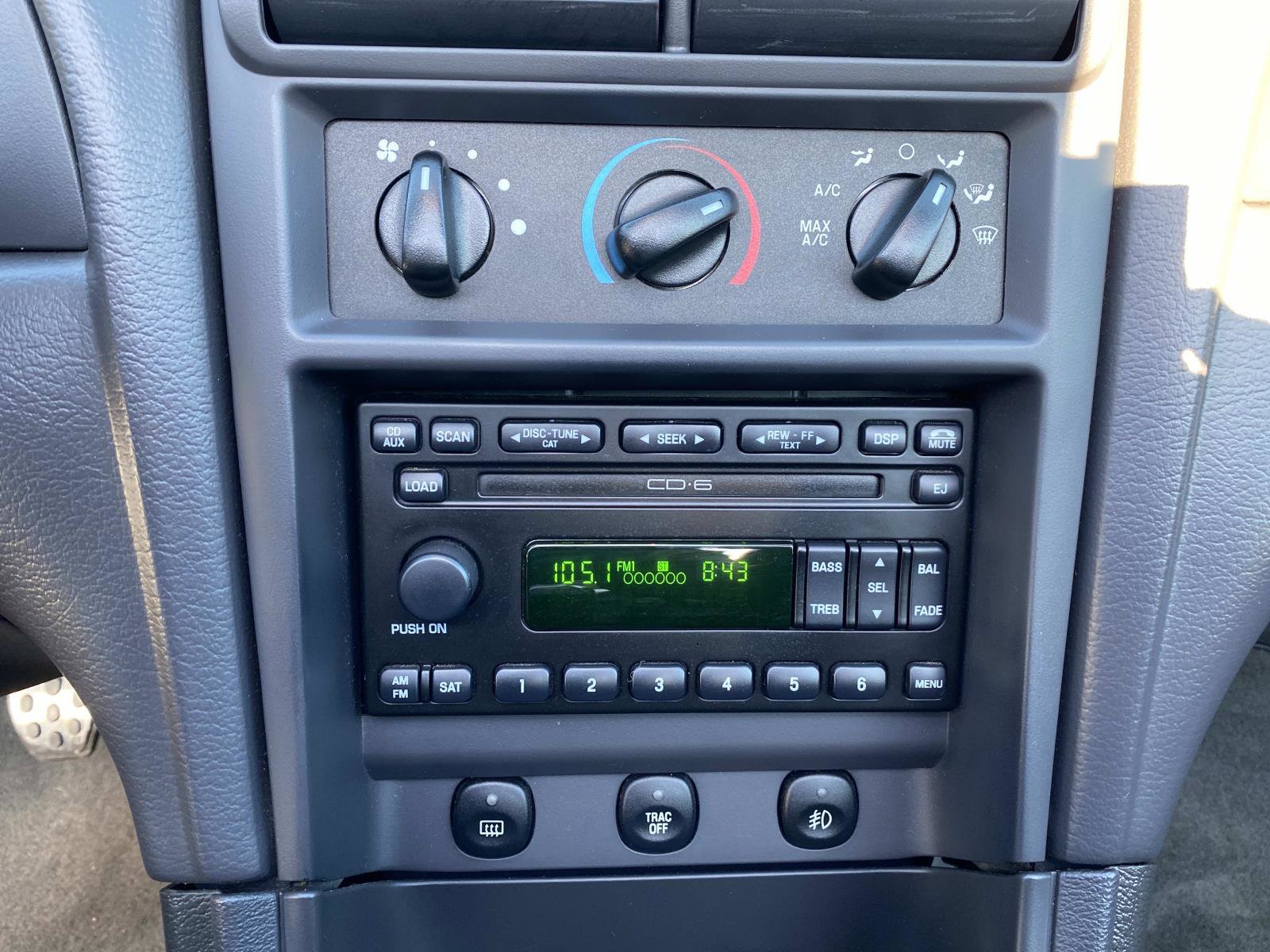 Used 2004 Ford Mustang Cobra image 18