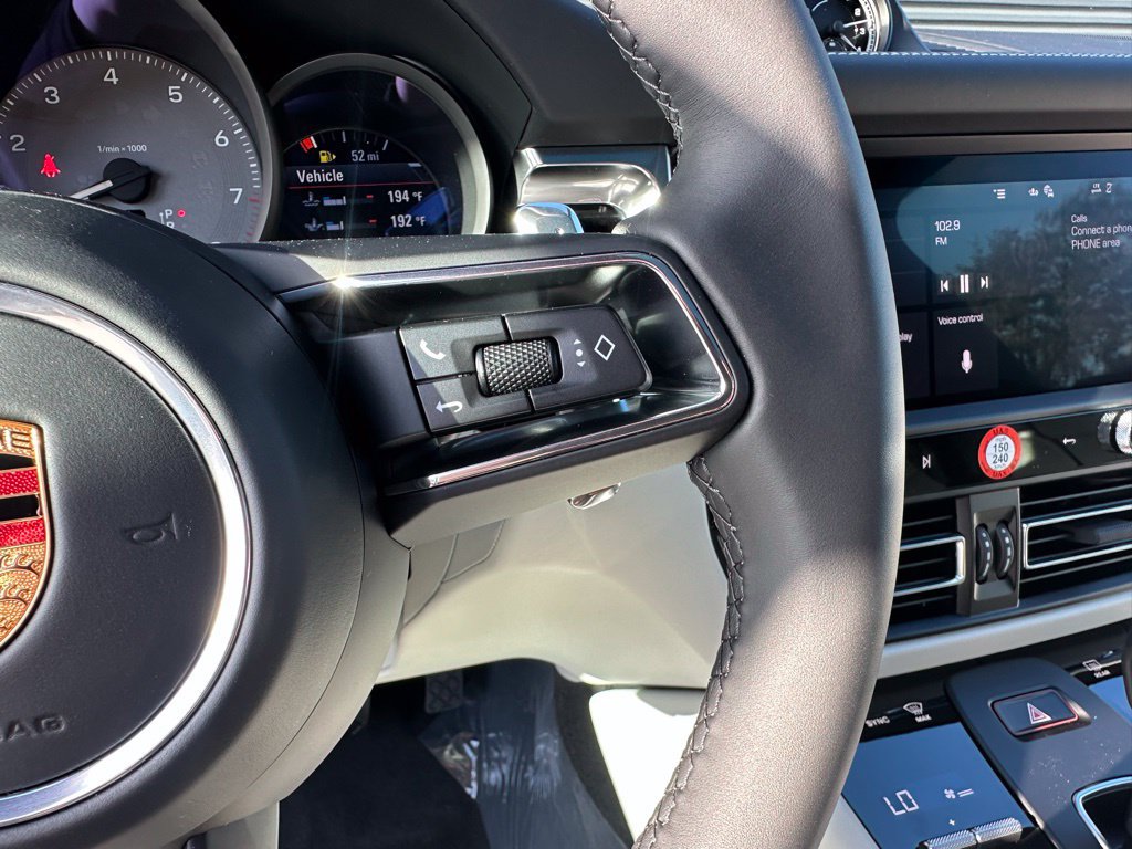Certified 2026 Porsche Macan S AWD/4WD image 18