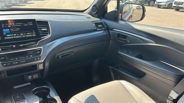 Used 2023 Honda Passport EX-L image 25