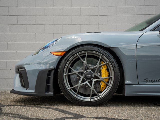 Certified 2025 Porsche 718 Boxster Spyder RS image 12