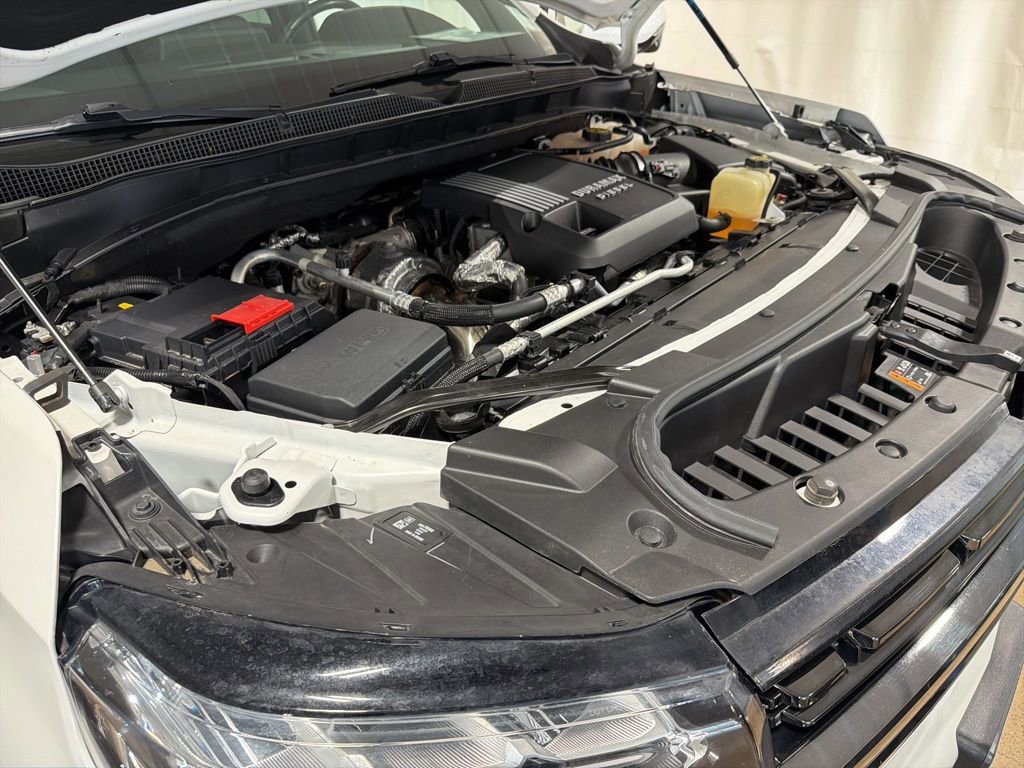 Certified 2022 Chevrolet Suburban RST w/ Luxury Package AWD/4WD image 40