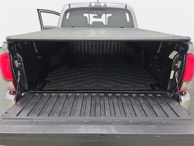 Used 2019 Toyota Tacoma SR5 image 34