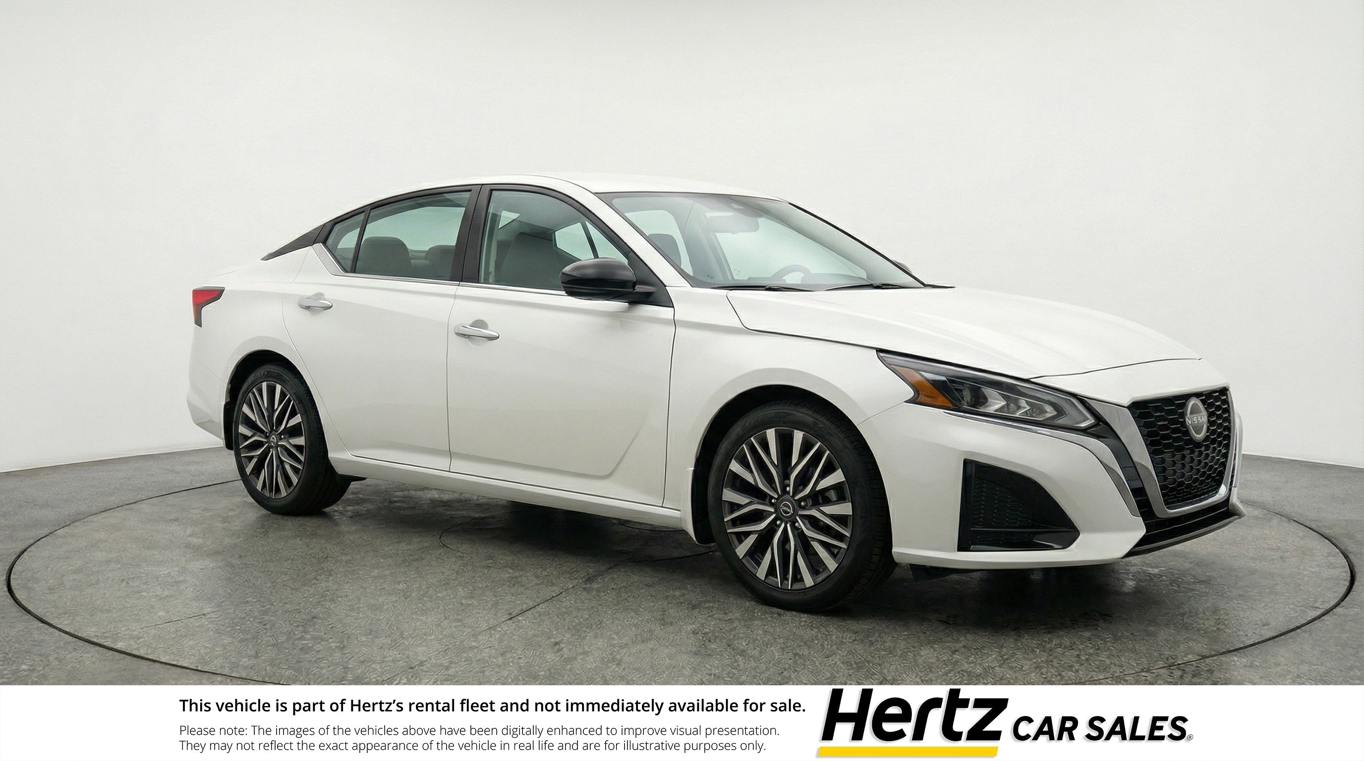 Used 2025 Nissan Altima 2.5 SV FWD image 1