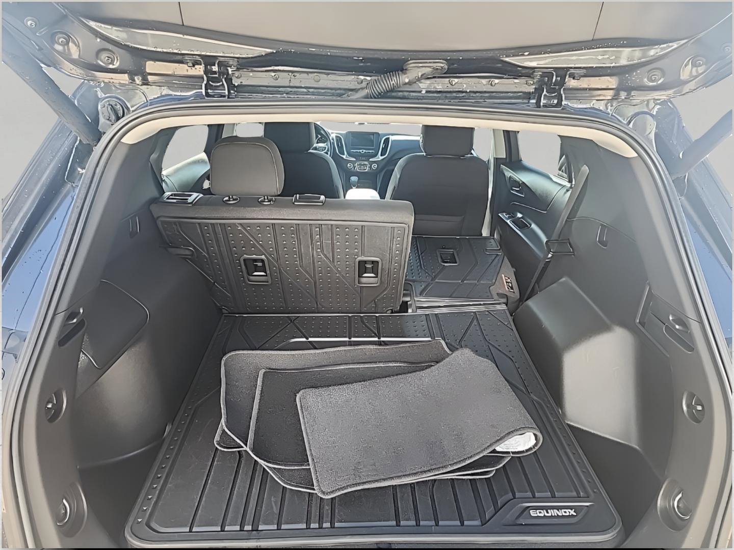 Used 2022 Chevrolet Equinox LT image 12