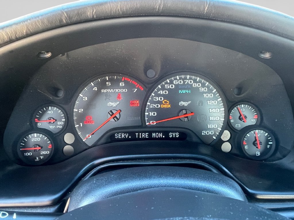 Used 2003 Chevrolet Corvette Convertible w/ Preferred Equipment Group1 RWD image 26