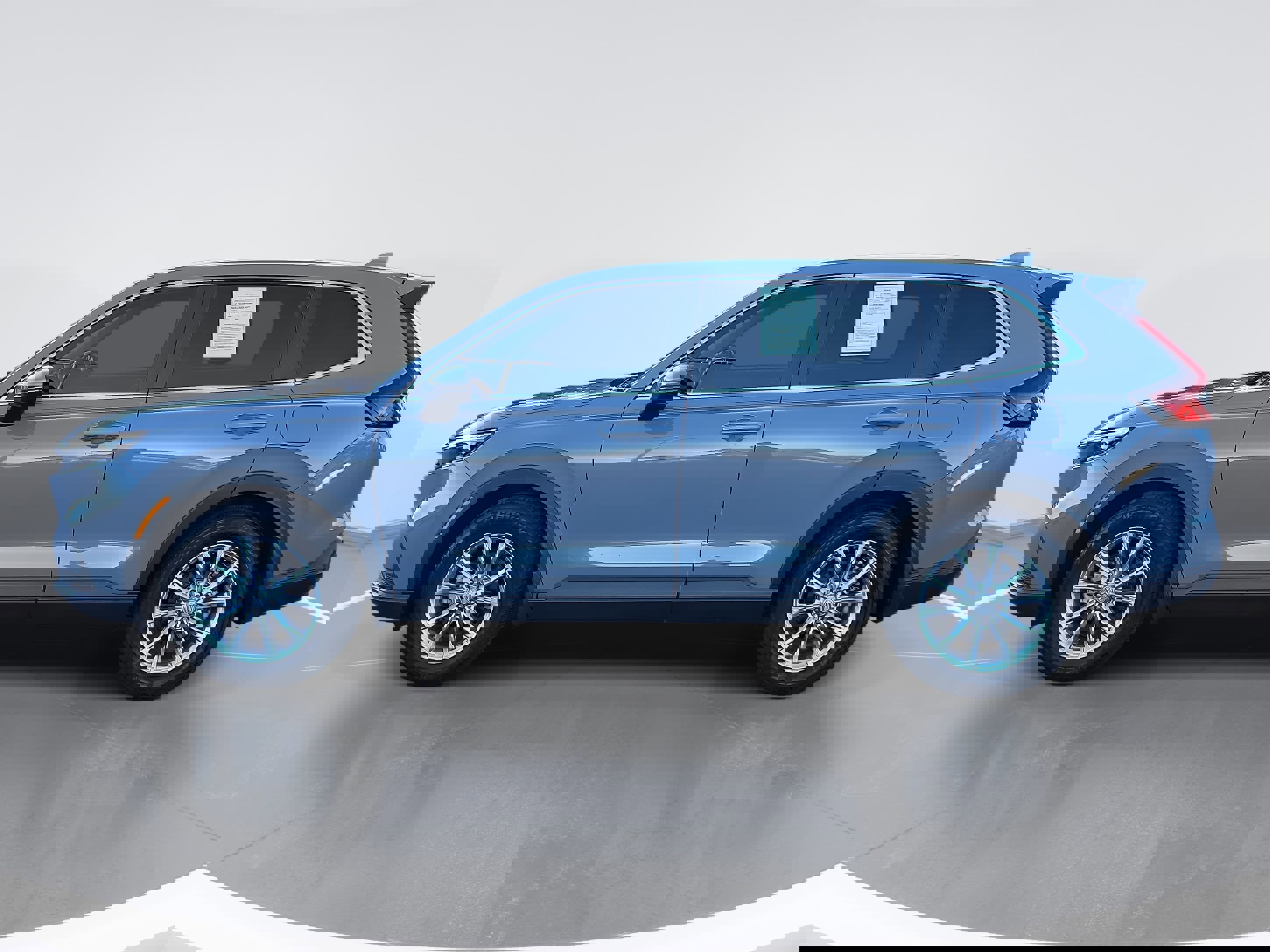 Used 2024 Honda CR-V EX-L image 6