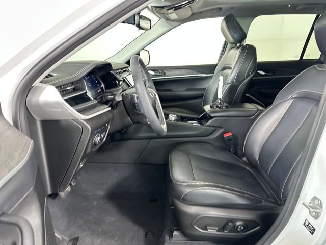 Used 2022 Jeep Grand Cherokee Limited 4xe image 11