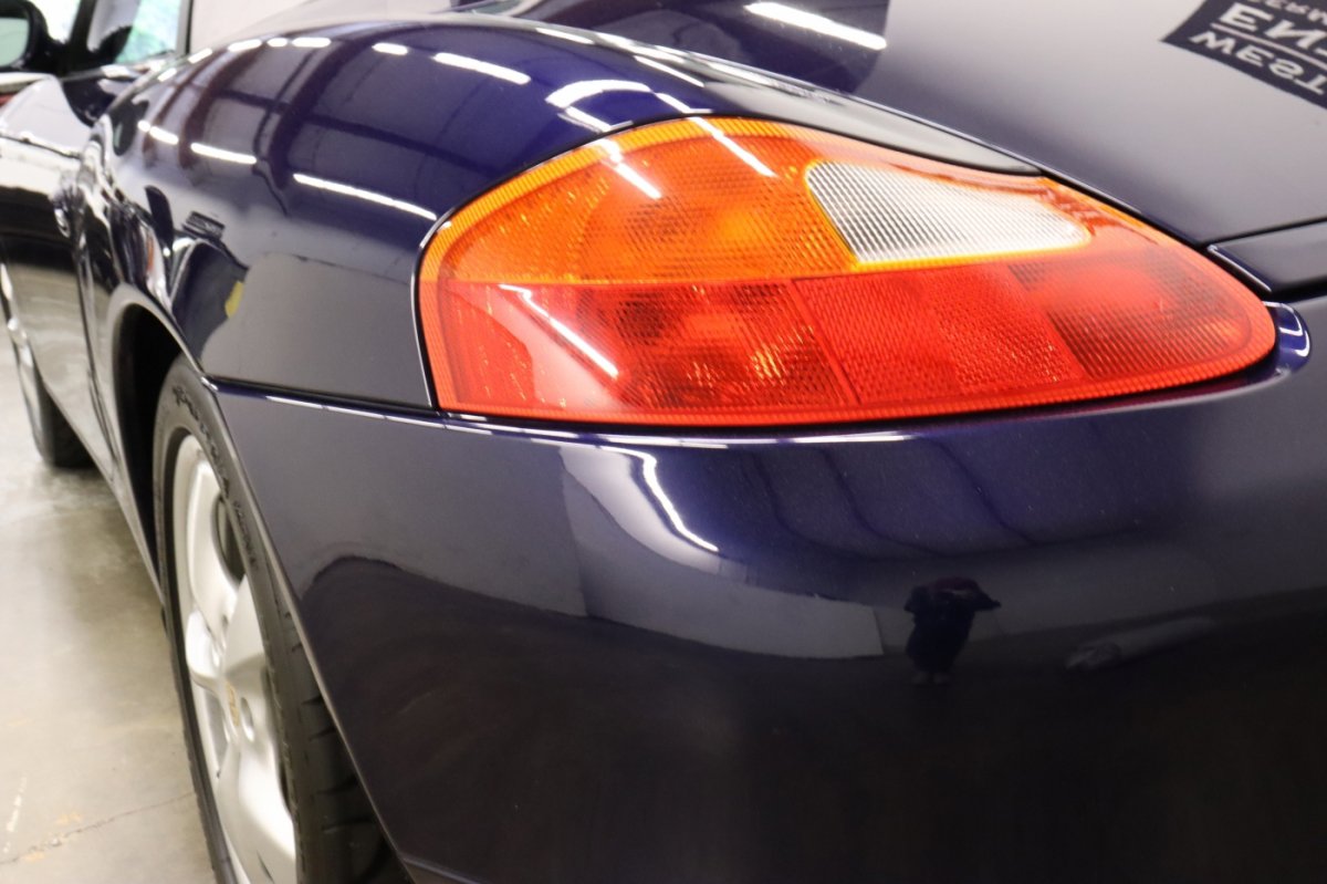 Used 2001 Porsche Boxster image 37