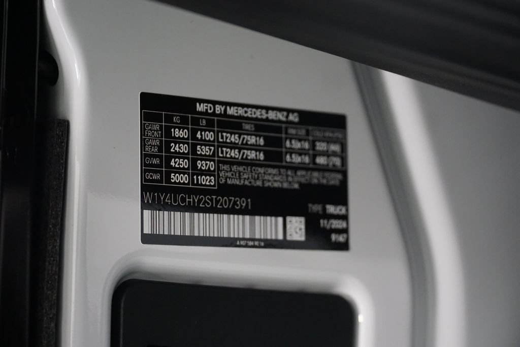 New 2025 Mercedes-Benz eSprinter 170 Cargo image 17