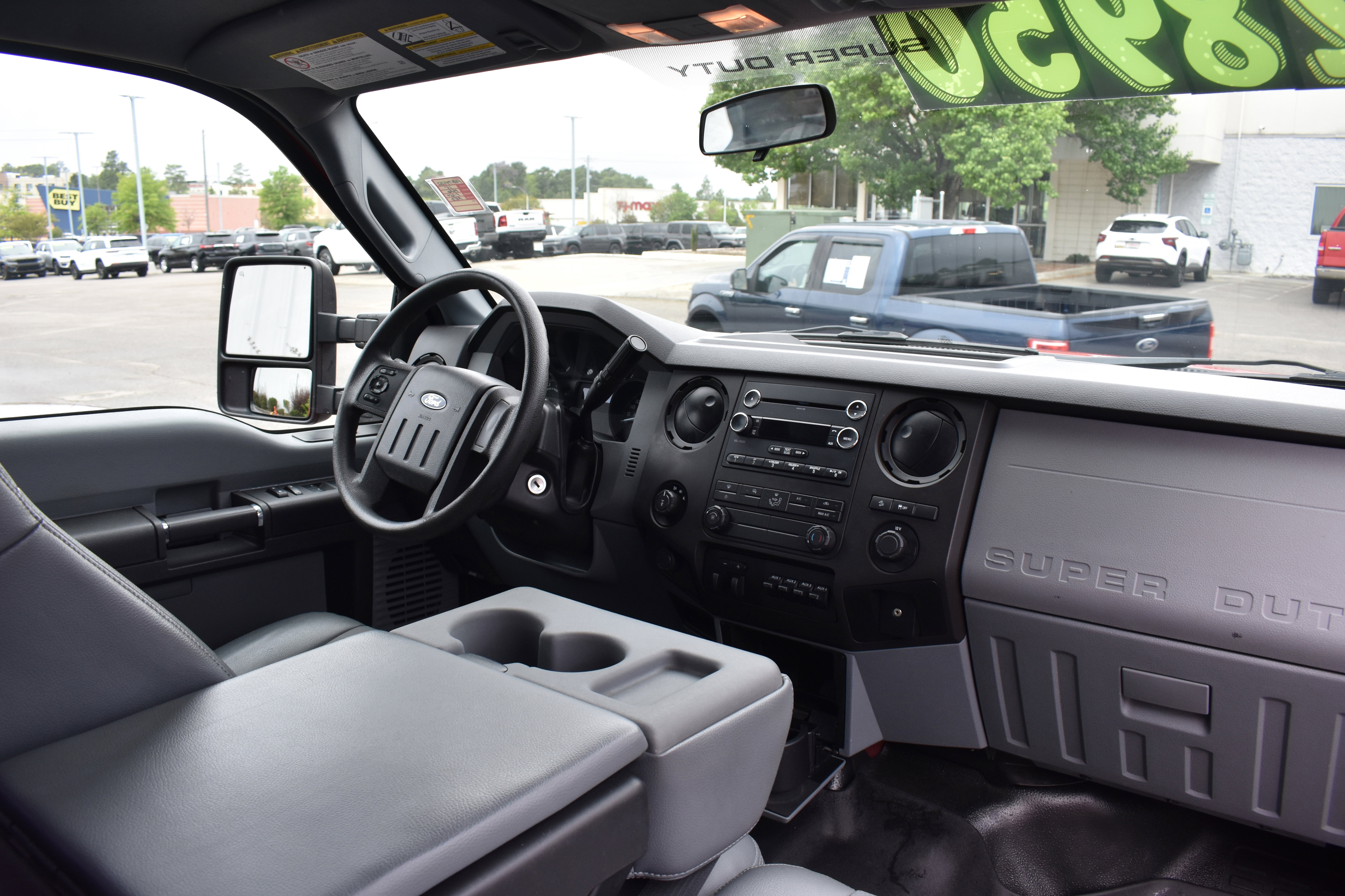 Used 2015 Ford F250 XL w/ Power Equipment Group image 26