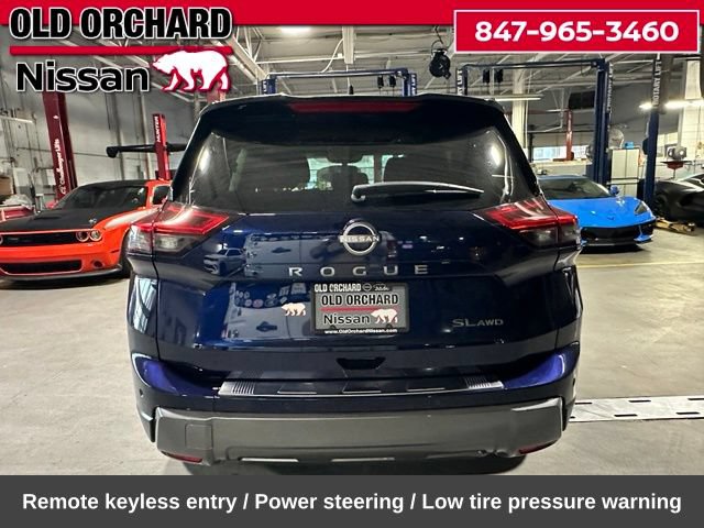 Used 2024 Nissan Rogue SL w/ SL Premium Package AWD/4WD image 7