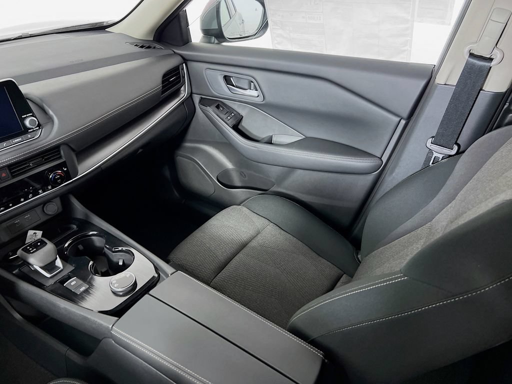 New 2026 Nissan Rogue SV AWD/4WD image 20
