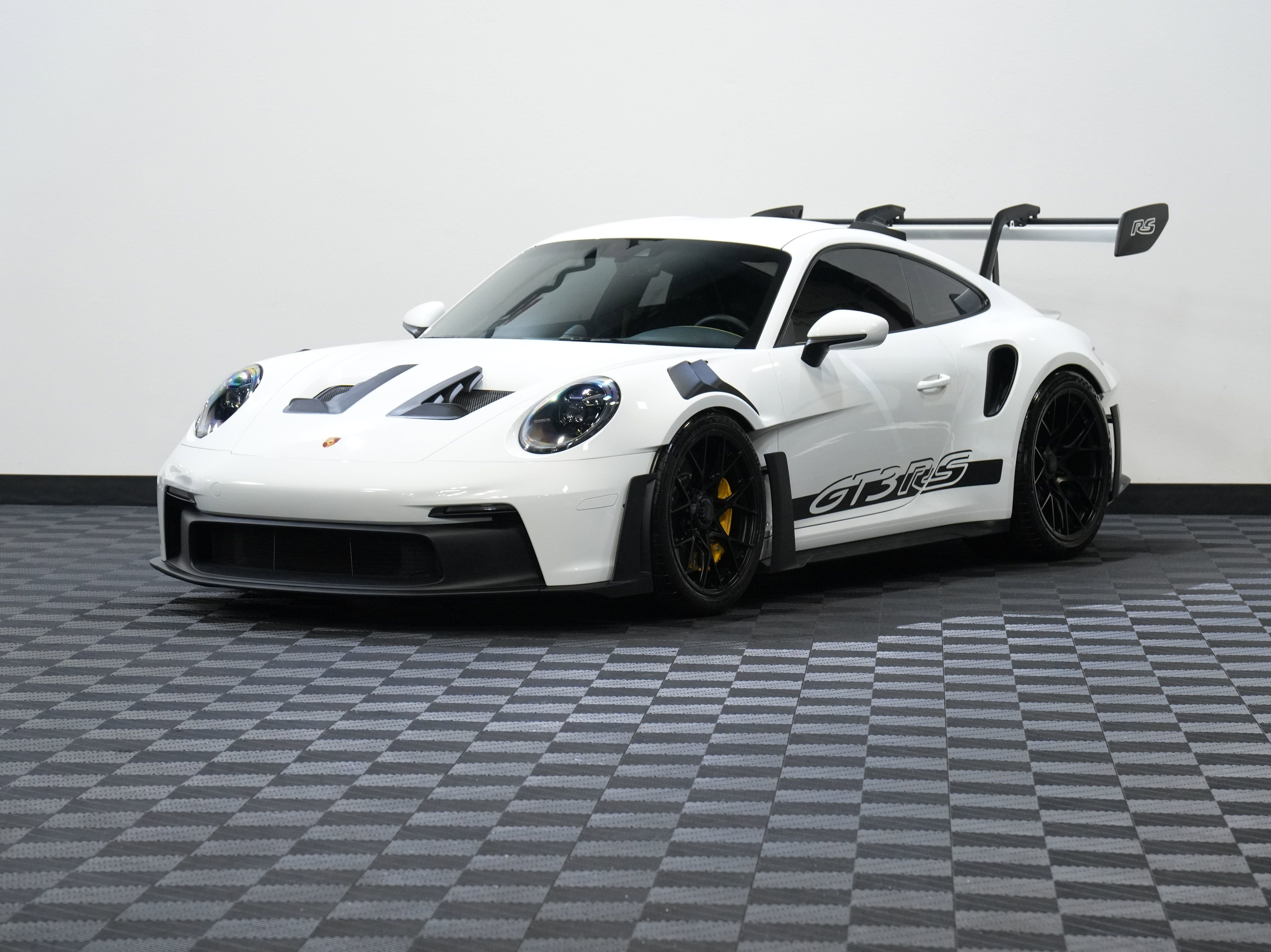Used 2024 Porsche 911 GT3 RS image 3