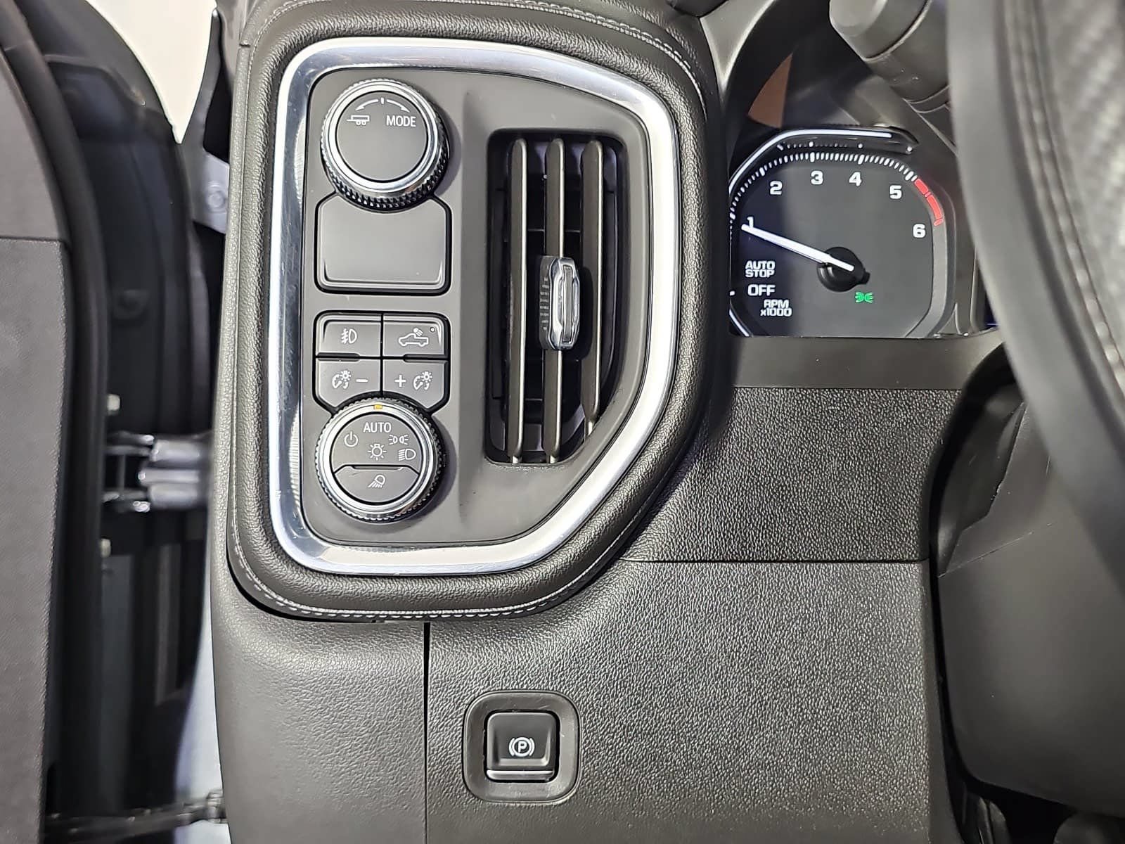 Used 2021 GMC Sierra 1500 Elevation w/ Driver Alert Package I RWD image 22