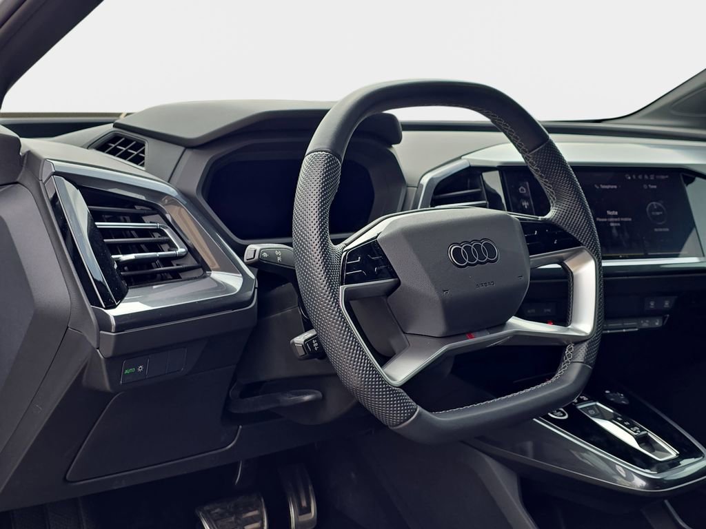 Used 2024 Audi Q4 e-tron Premium w/ Convenience Package AWD/4WD image 18