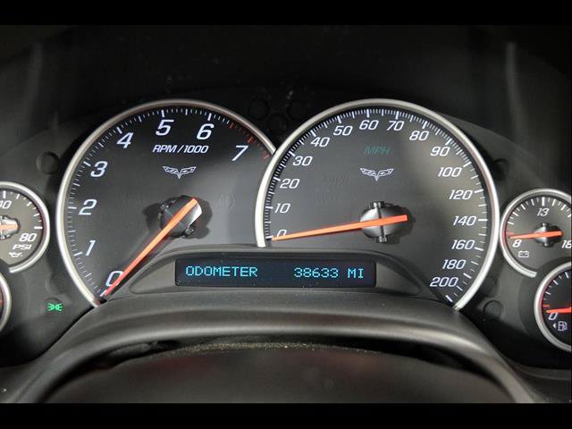 Used 2007 Chevrolet Corvette Convertible w/ Preferred Equipment Group RWD image 17