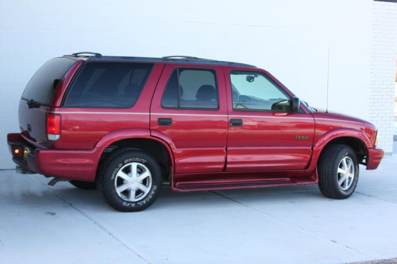 Used 2000 Oldsmobile Bravada AWD w/ Convenience Pkg I image 8