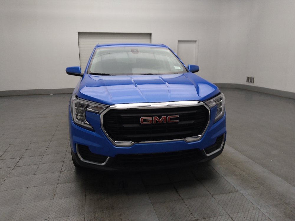 Used 2024 GMC Terrain SLE FWD image 14