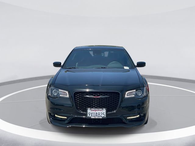 Used 2022 Chrysler 300 S w/ Safetytec Plus Group RWD image 2
