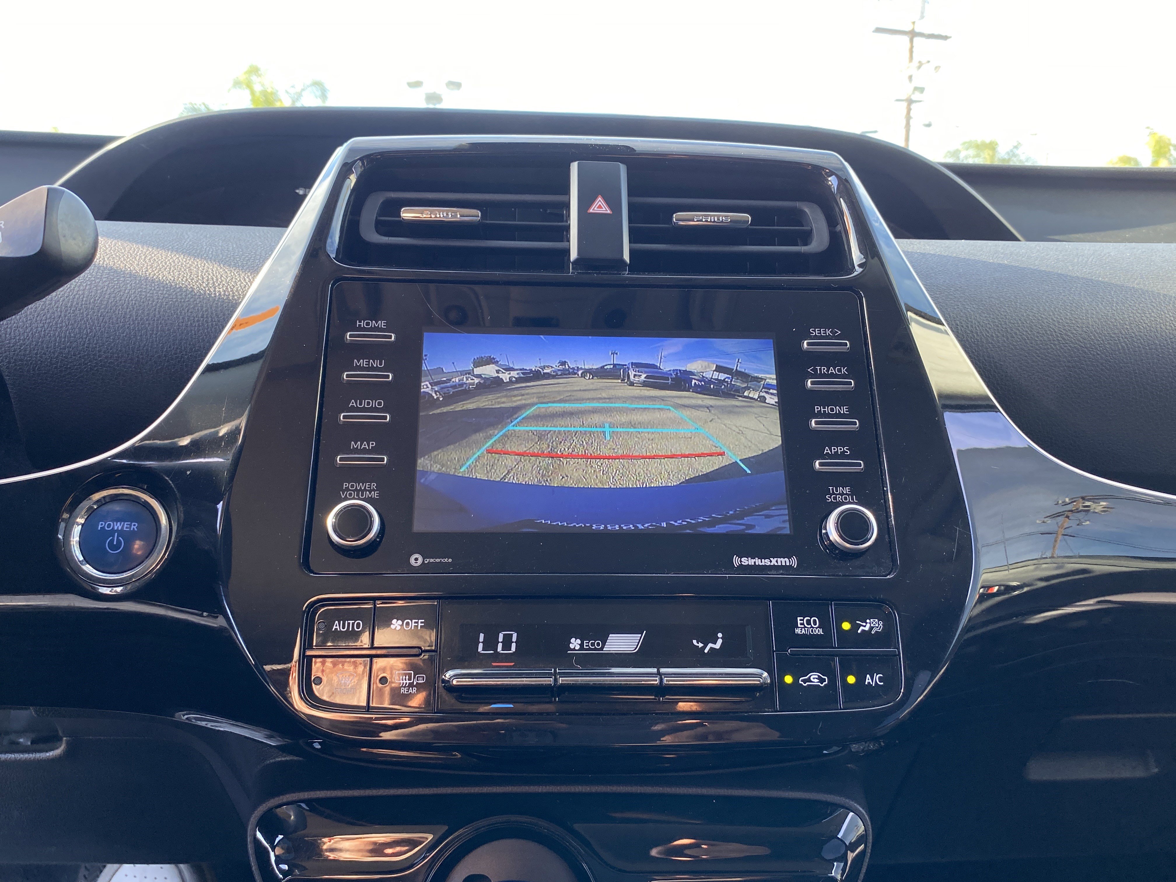 Used 2021 Toyota Prius LE FWD image 11