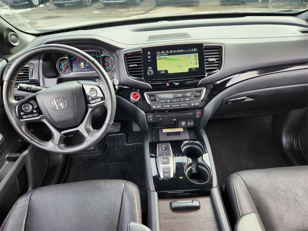 Certified 2020 Honda Pilot Black Edition image 12