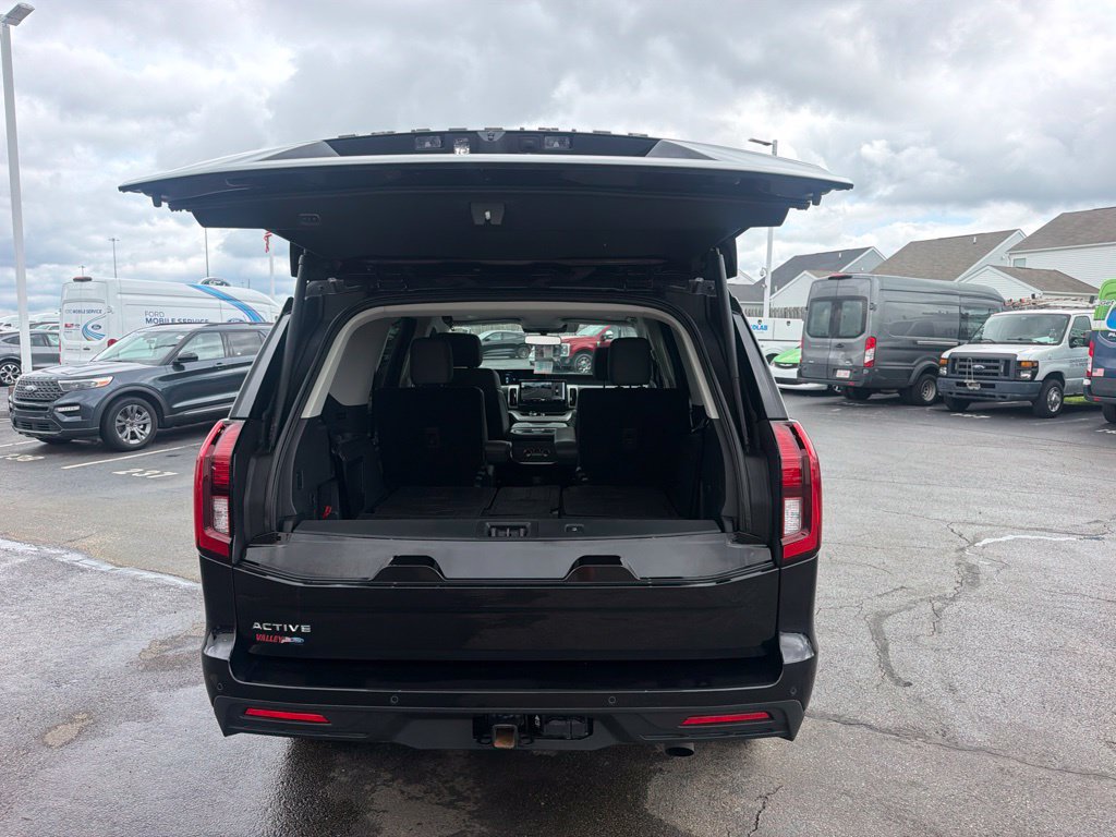Certified 2026 Ford Expedition Active AWD/4WD image 53