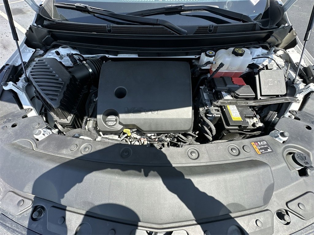 Used 2023 Buick Enclave Essence image 26