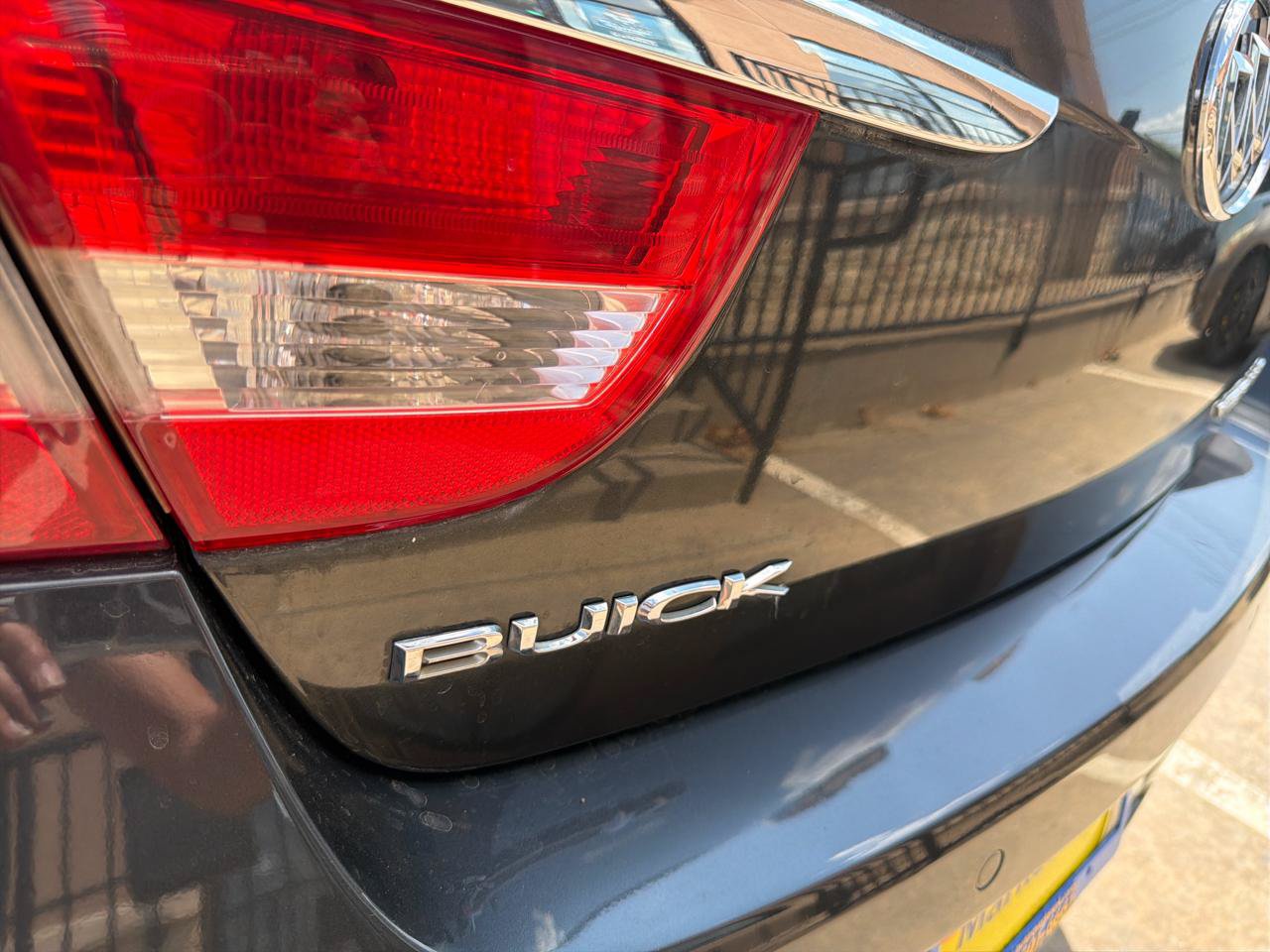 Used 2015 Buick Verano Leather FWD image 39