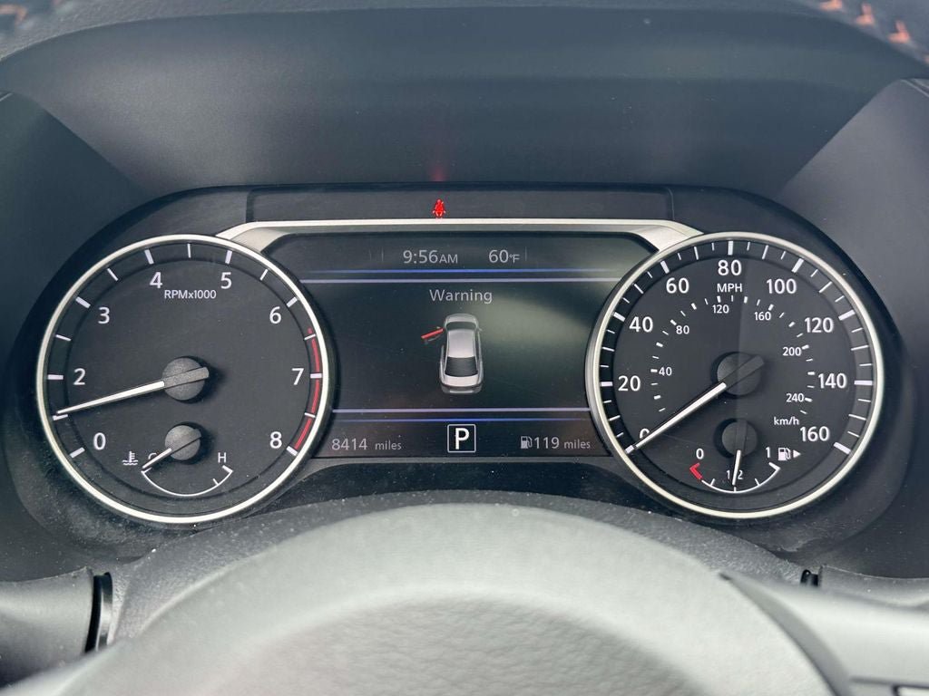 Used 2024 Nissan Sentra SR w/ SR Premium Package FWD image 19