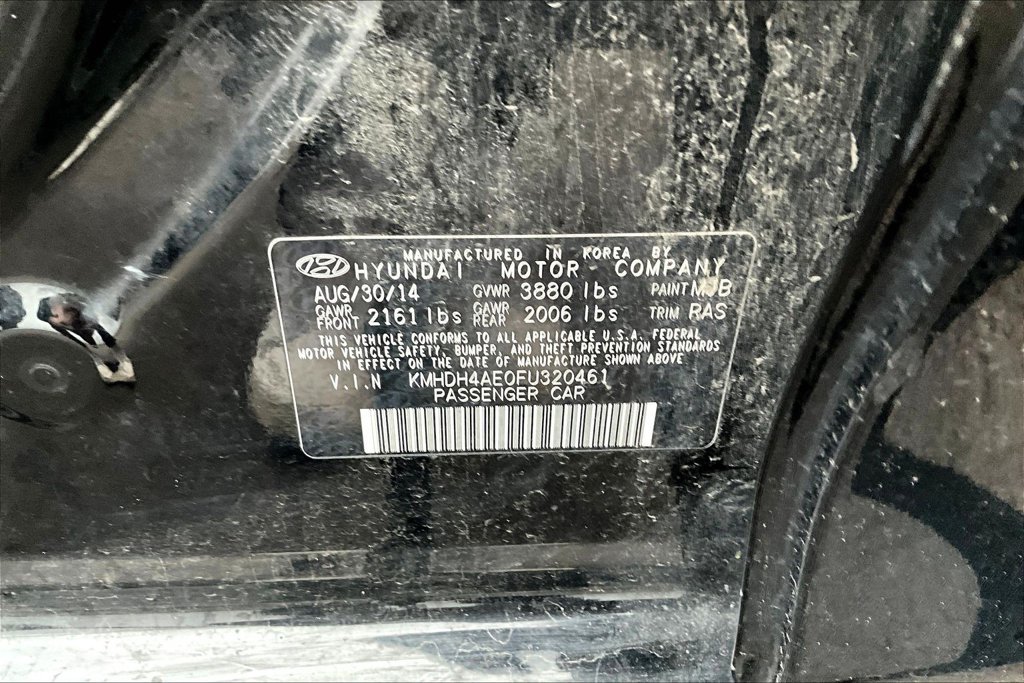 Used 2015 Hyundai Elantra SE w/ Option Group 02 FWD image 19