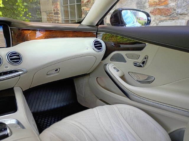 Used 2015 Mercedes-Benz S 63 AMG 4MATIC Coupe image 76