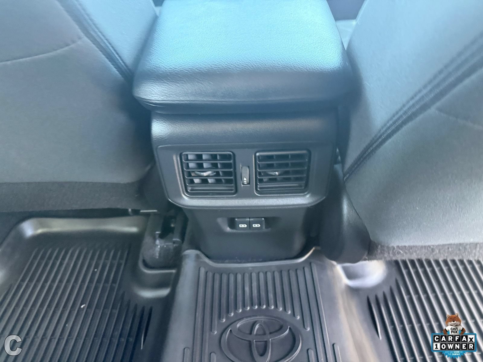 Used 2023 Toyota RAV4 XLE FWD image 13